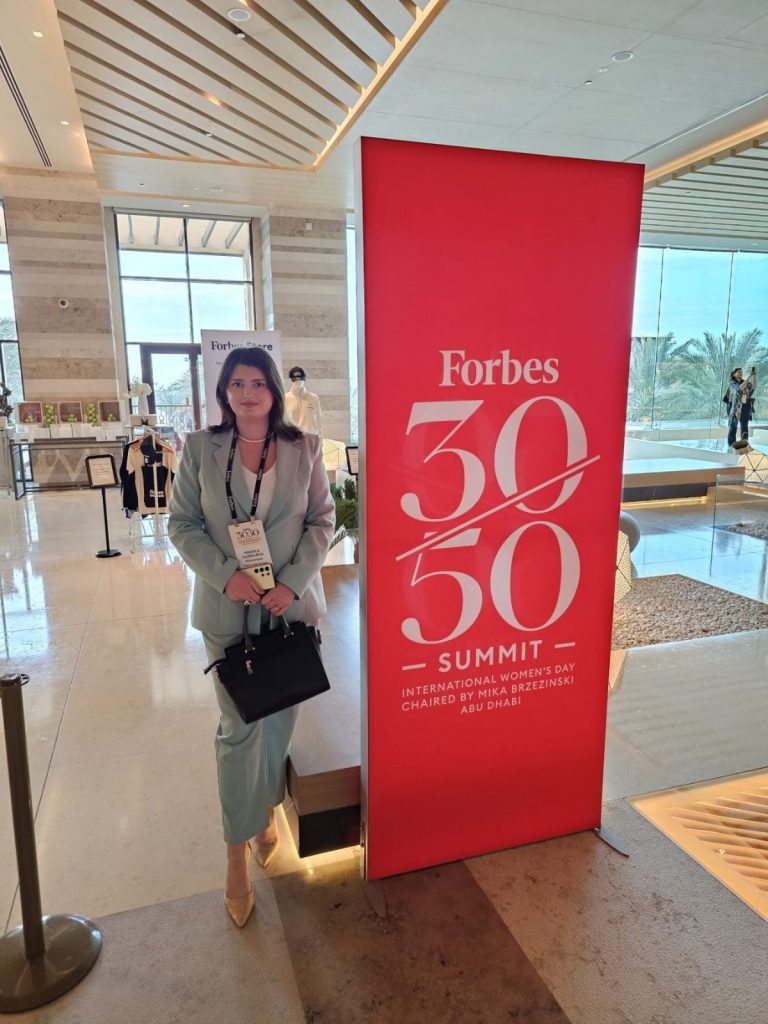 МСУ и Киноверзум на Форбс 30/50 самитот 2024 во Абу Даби по повод Меѓународниот ден на жената
